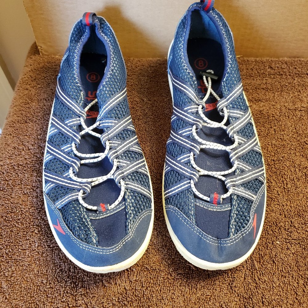 Speedo Navy Blue Athletic Water Shoes with Red Accents